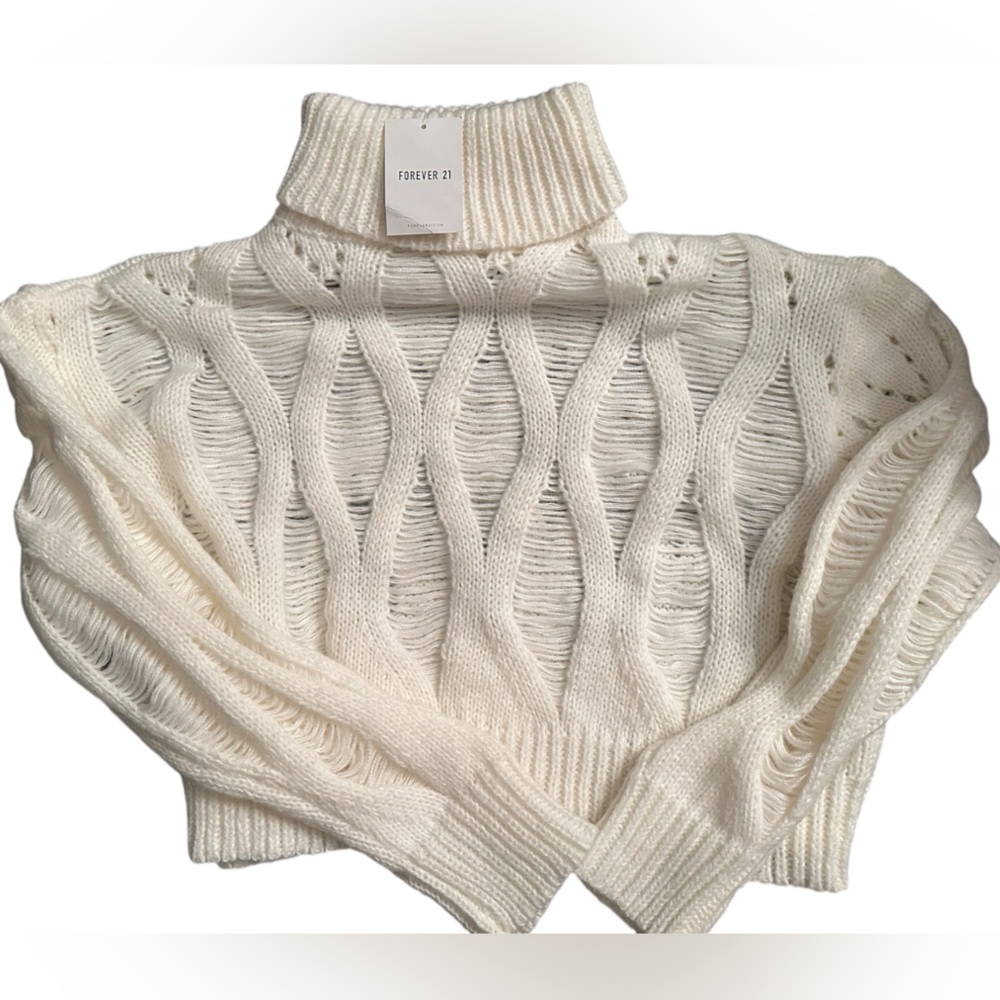 Forever 21 NWT Cropped Ivory Turtleneck Cable Knit Sweater